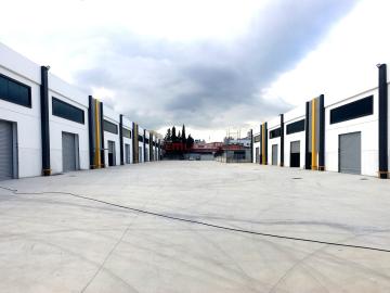 EMLAKTAŞ'TAN IŞIKKENT'TE GÜVENLİKLİ, HAZIR OFİSLİ 650 M2 İŞYERİ