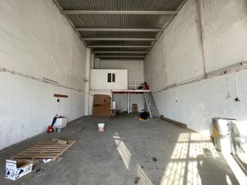 EMLAKTAŞ'TAN ÇİĞLİ AOSB YANI BALCILAR İŞ MERKEZİ'NDE 130 M2 İŞYERİ-DÜKKANNDE
