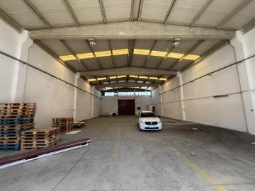 EMLAKTAŞ'TAN IŞIKKENT'TE ÇİFT CEPHELİ 500 M2 DEPO-İŞYERİ **RAMPALI