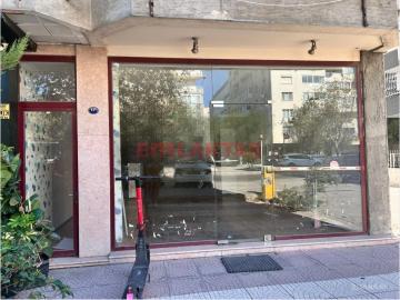 BORNOVA KÜÇÜKPARK YAKINI CADDE ÜSTÜ 110 M2 DÜKKAN
