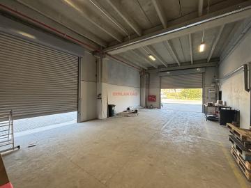 EMLAKTAŞ'TAN ANA CADDE ÜZERİ, OFİSLİ 300 M2 İŞYERİ **KÖŞE KONUM