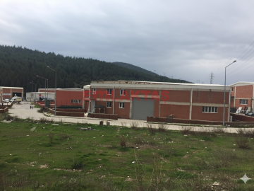 EMLAKTAŞ'TAN IŞIKKENT'TE 500 M2 KULLANIM ALANLI İŞYERİ **BAHÇELİ