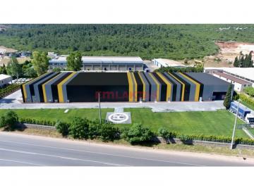 EMLAKTAŞ'TAN KEMALPAŞA OSB'DE ANAYOL ÜZERİ  12.122 M2 İÇİNDE 5500 M2 LÜKS FABRİKA**