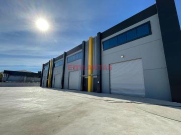 EMLAKTAŞ'TAN HAZIR OFİSLİ VE RAMPALI 450 M2 İŞYERİ-DEPO **KÖŞE