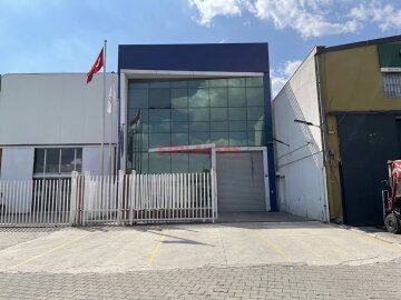 EMLAKTAŞ'TAN BORNOVA'DA PRESTİJLİ, LÜKS OFİSLİ 700 M2 İŞYERİ